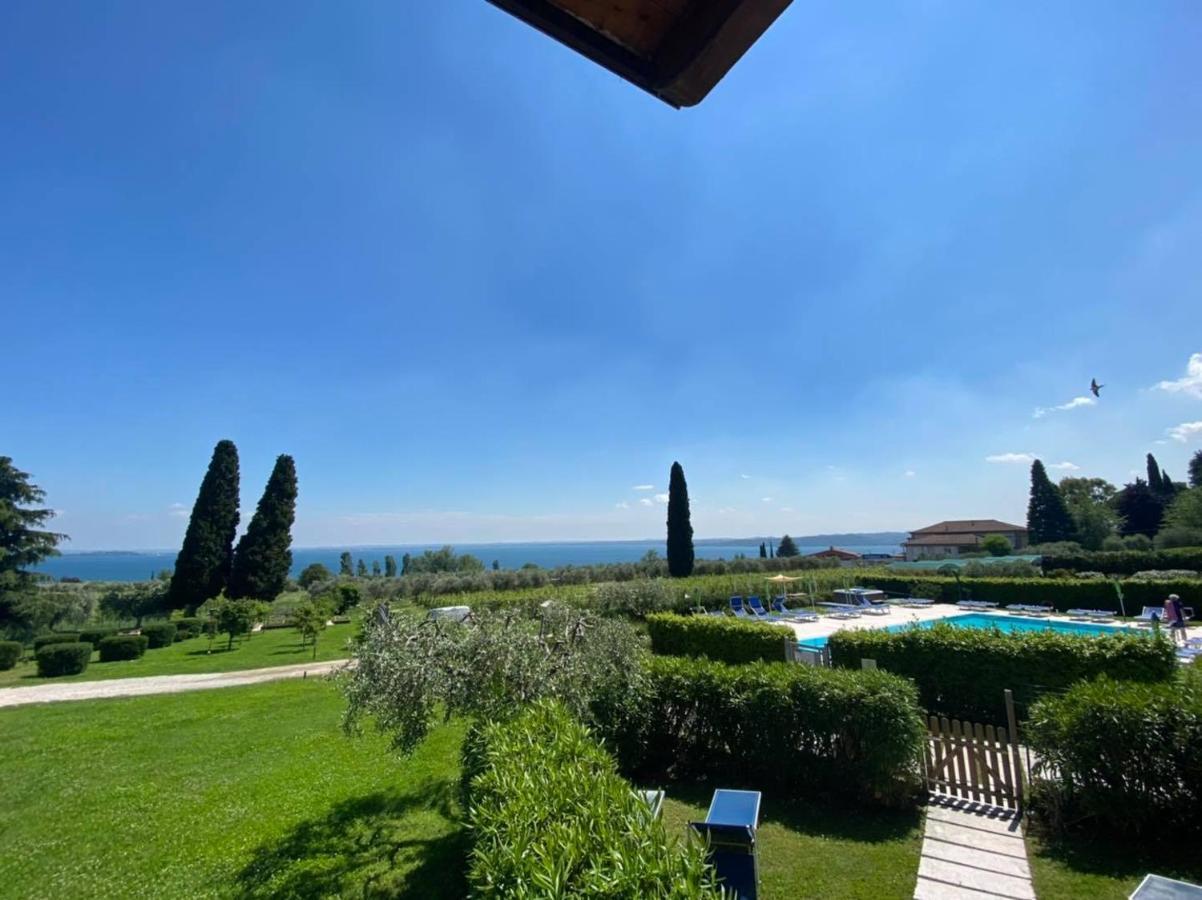 Residence Corte Ferrari -Ciao Vacanze- Moniga del Garda Bagian luar foto
