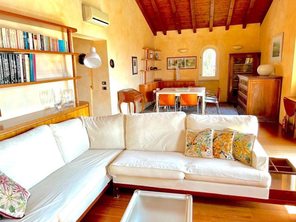 Residence Corte Ferrari -Ciao Vacanze- Moniga del Garda Bagian luar foto