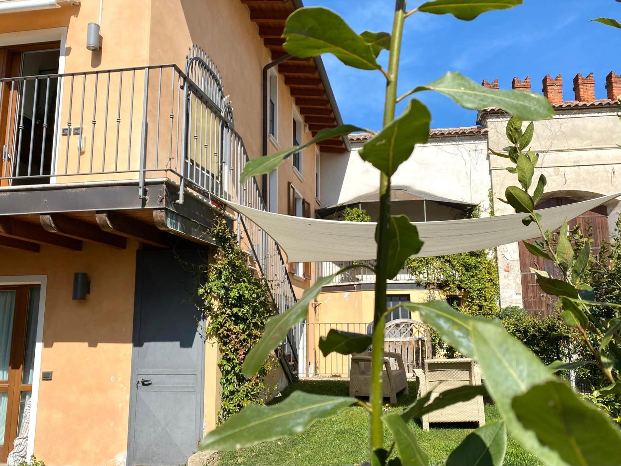 Residence Corte Ferrari -Ciao Vacanze- Moniga del Garda Bagian luar foto